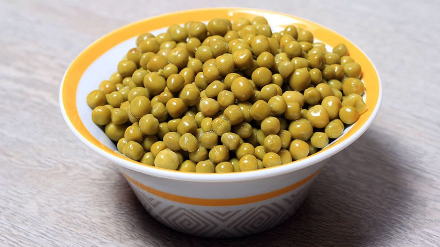 Klein, grün, aber lautstark. So wirkt sich Dosenerbsen auf den Darm aus