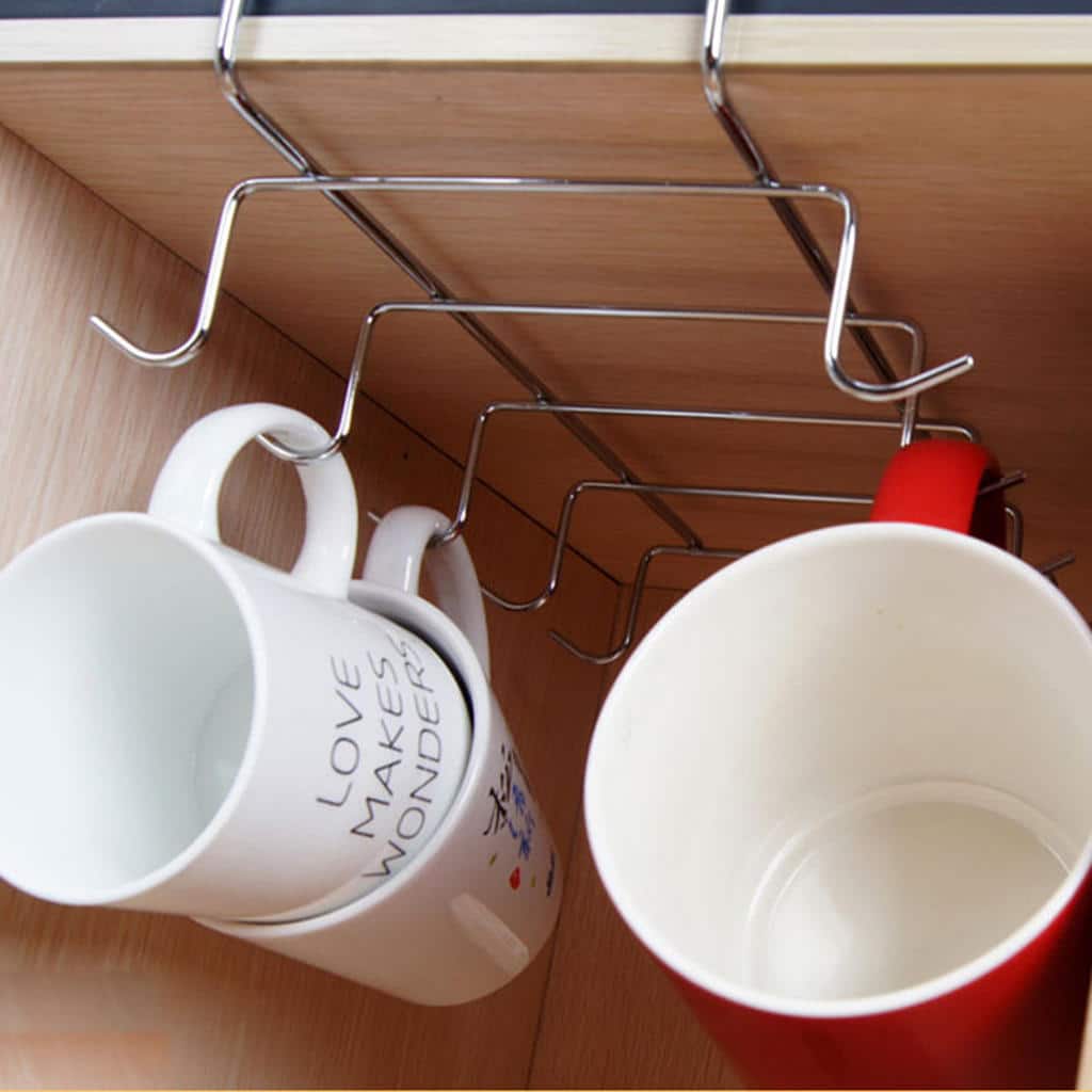 Haben Sie genug von den Tassen, die sich in Ihren Schränken stapeln? Entdecken Sie die japanische Aufbewahrungsmethode, die sich großer Beliebtheit erfreut.