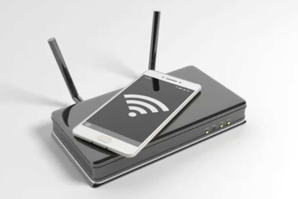 Wie Sie Ihr Smartphone in eine WLAN-Antenne verwandeln, um andere Geräte mit dem Internet zu verbinden: einfach, schnell und effektiv