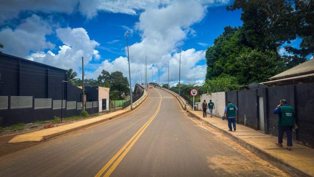 Die letzten Anpassungen an der Sibirien-Brücke sollten bis März abgeschlossen sein, sagt Deracre; siehe Datum
