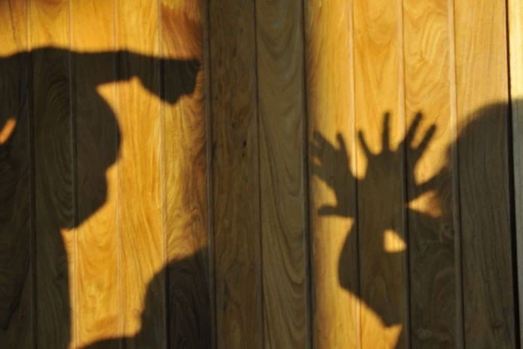 Justiça nega liberdade a homem que agrediu avó por dinheiro no Acre