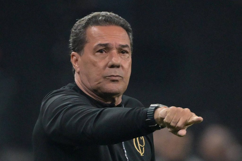 Vanderlei Luxemburgo wird nach Unwohlsein auf die Intensivstation eingeliefert – 20.03.2026 – Sport