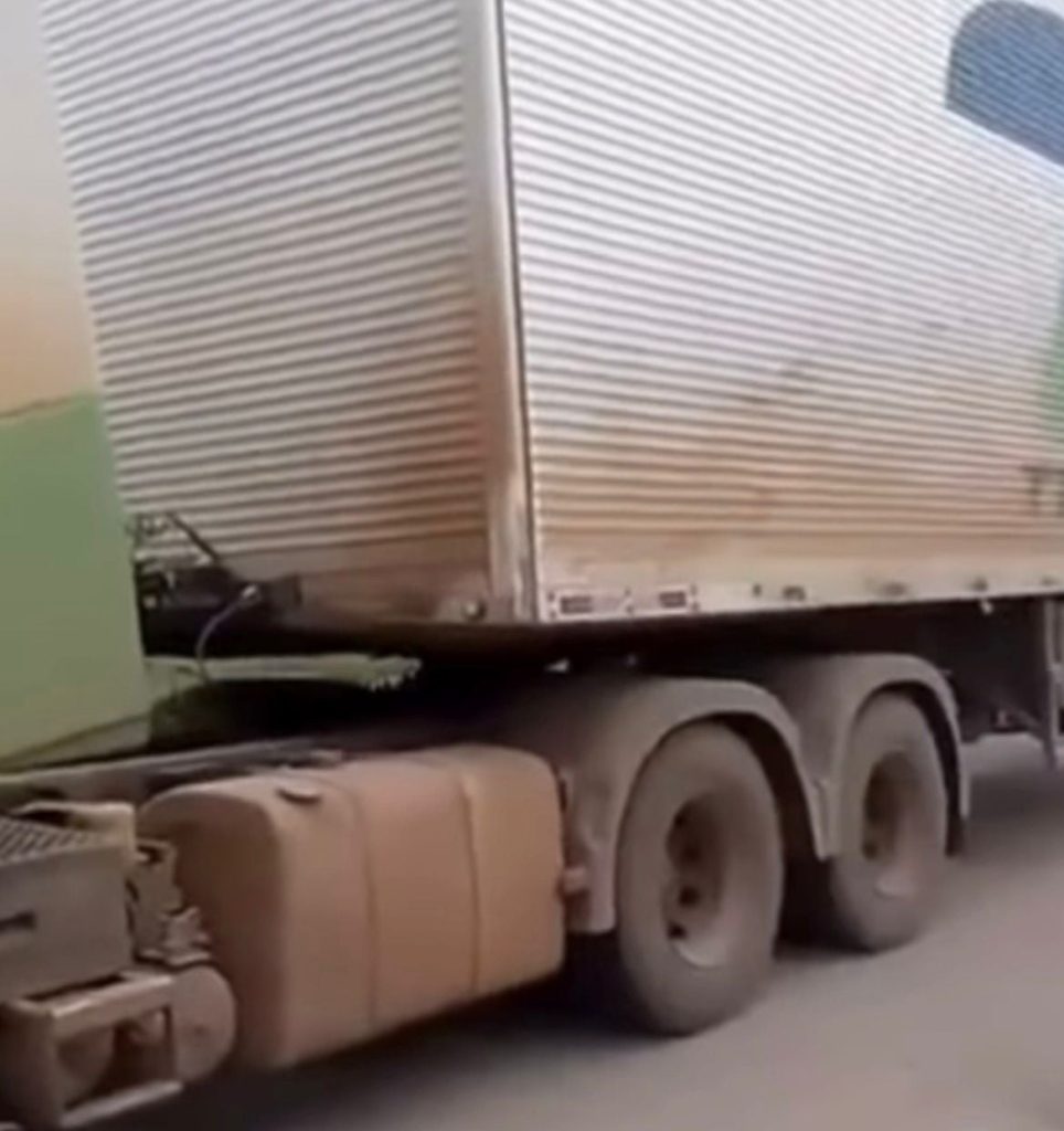 Motorista é encontrado morto dentro de caminhão após passar mal durante viagem pela BR-364