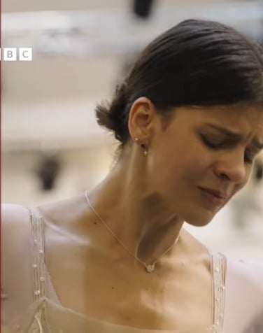 Bailarina brasileira conquista papel principal no balé de Londres