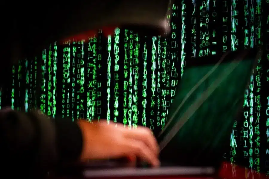 A Justiça de Goiás (TJGO) condenou, pela segunda vez, a influenciadora condenada perguntas falsas caixinha Instagram, Adriana José da Silva, por crimes contra a honra praticados em suas redes sociais.