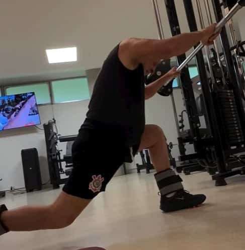 Janja mostra Lula treinando