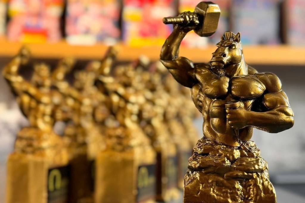 Auszeichnung der Bodybuilder beim Galaabend; Verstehen – 04.02.2026 – Muskel