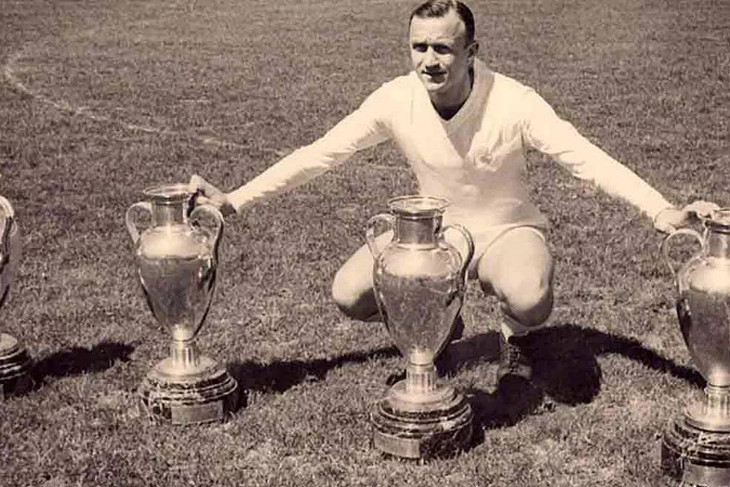 José Emilio Santamaría, Legende von Real Madrid, stirbt im Alter von 96 Jahren – 15.04.2026 – Sport