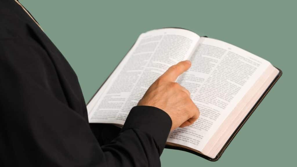 Das Gericht hält am Freispruch des wegen sexueller Belästigung angeklagten Pastors in Acre fest