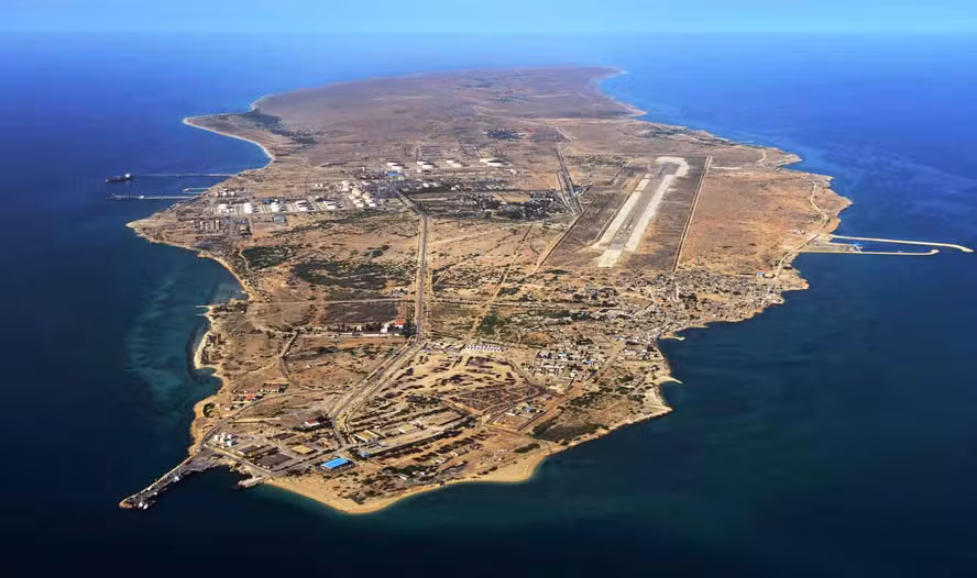 Irã diz ter atacado Kuwait e Emirados após bombardeio a petróleo; veja