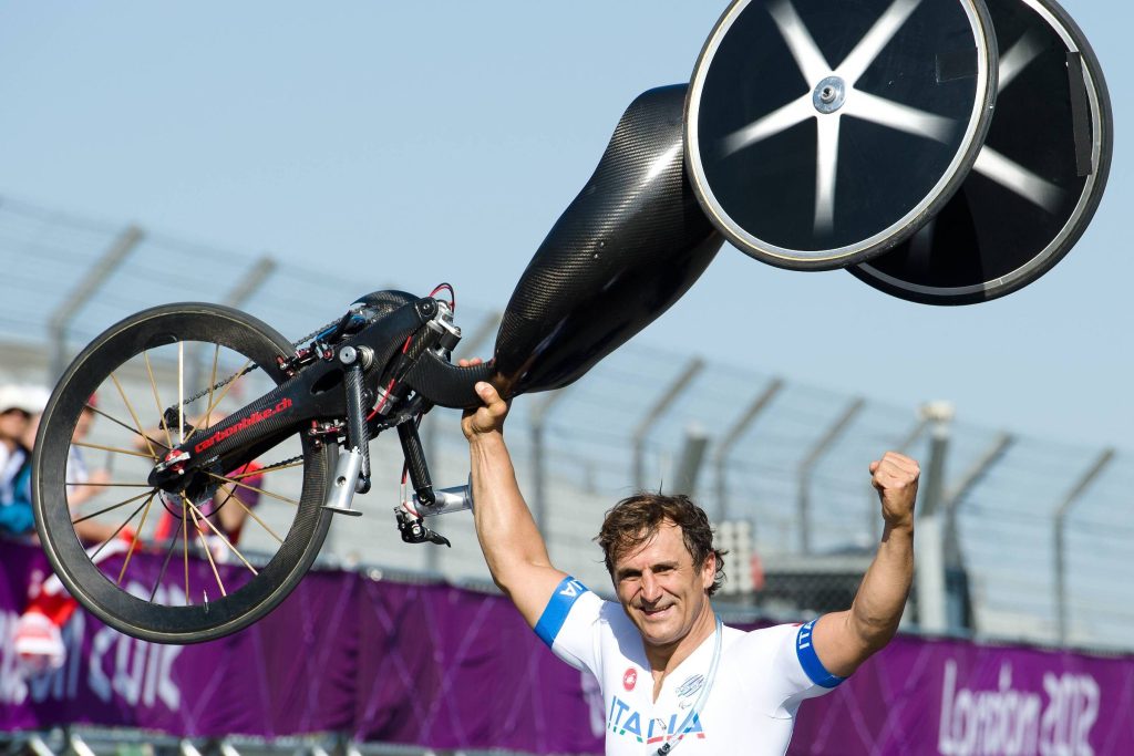 Alex Zanardi, Paralympicssieger und ehemaliger F1-Fahrer, gestorben – 05.02.2026 – Sport