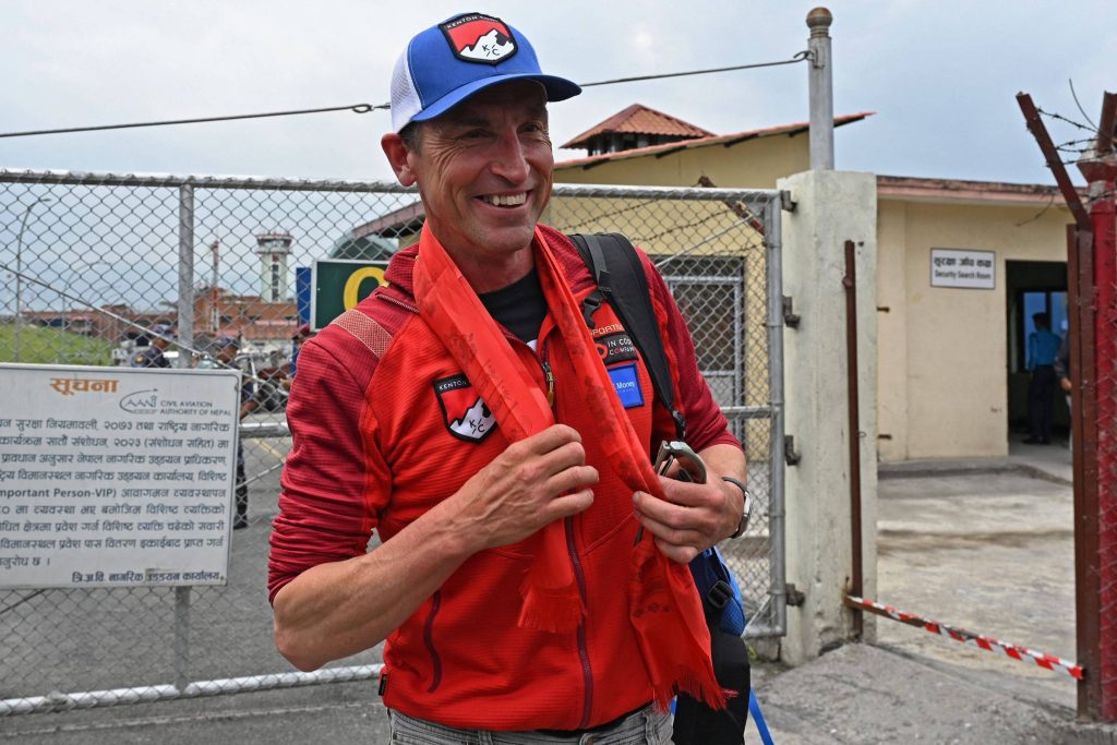 Britischer Rekordhalter erreicht Everest zum 20. Mal – 22.05.2026 – Sport