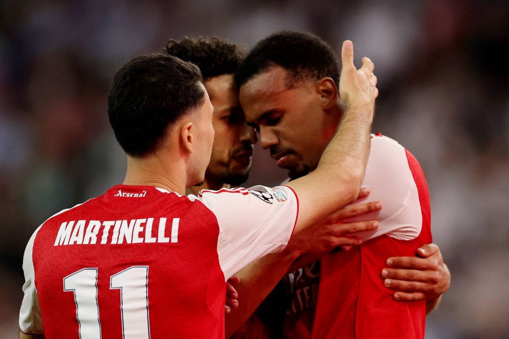 Marquinhos tröstet Gabriel Magalhães in der Champions League – 30.05.2026 – Sport