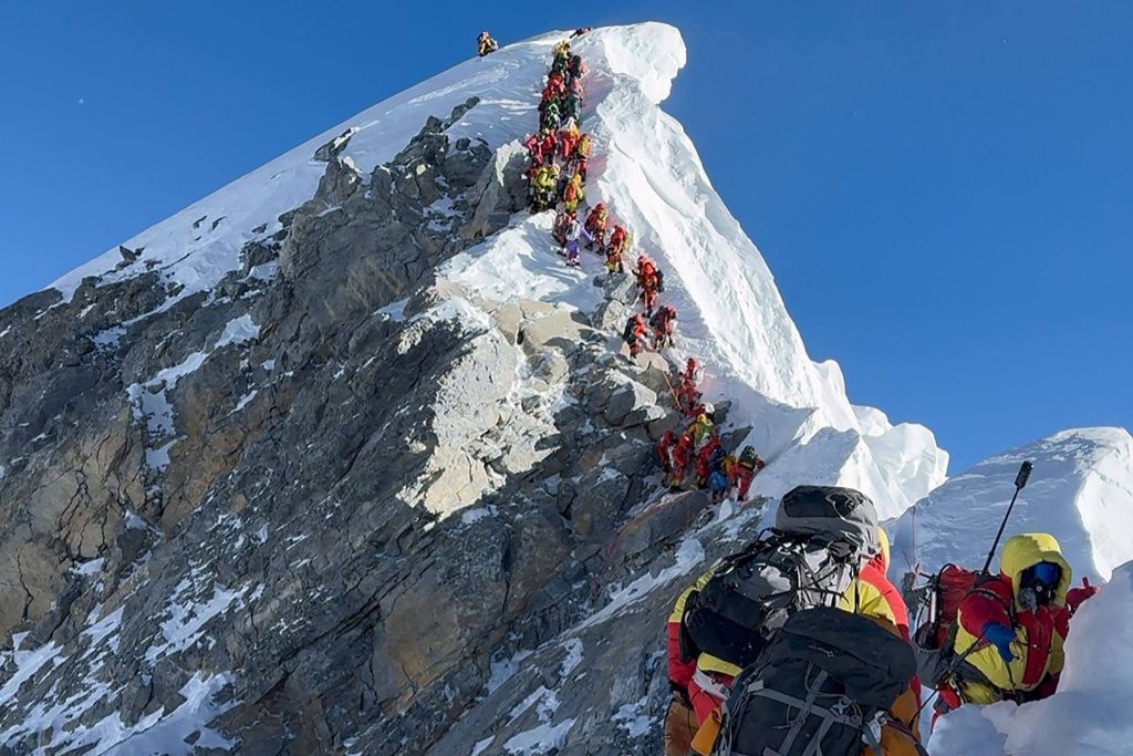 Everest verzeichnet Rekordzahl an Bergsteigern in einer Saison – 03.06.2026 – Sport