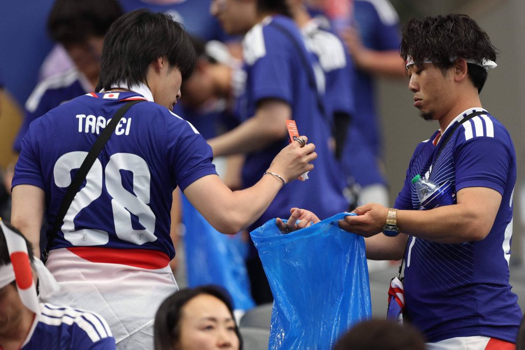 Weltmeisterschaft: Japanisches sauberes Stadion nach Spiel gegen die Niederlande – 16.06.2026 – Sport