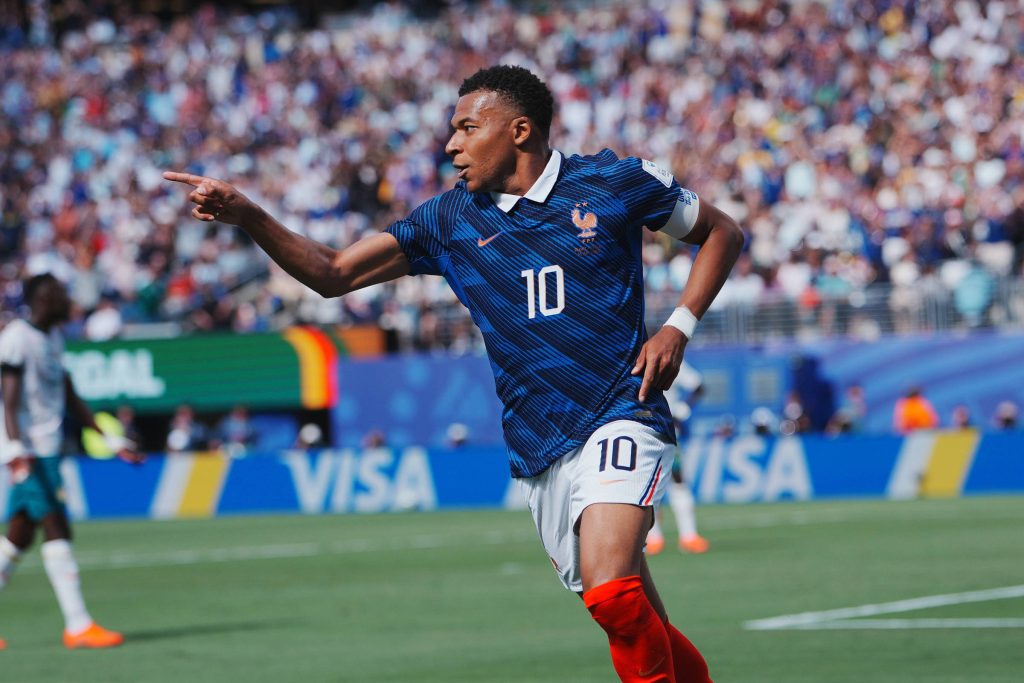 Weltmeisterschaft: Spieler, die bei ihrem Debüt zwei Tore erzielt haben – 16.06.2026 – Sport