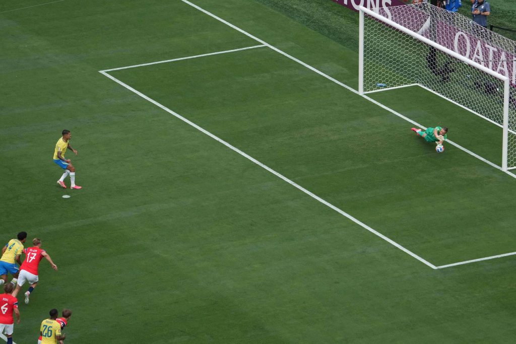 Weltmeisterschaft: Bruno wiederholt Zico und ist der vierte, der im Spiel einen Elfmeter verschossen hat – 05.07.2026 – Sport