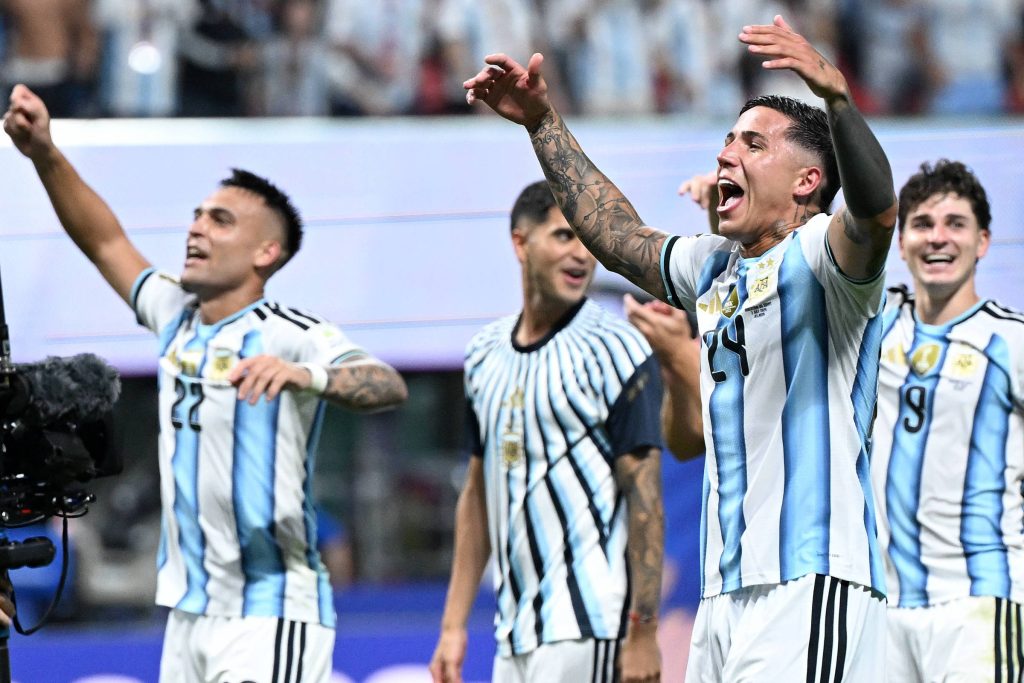 Argentinien feiert in der Umkleidekabine nach dem Comeback gegen Ägypten – 07.07.2026 – Sport