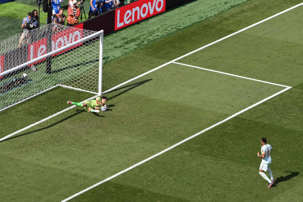 Mbappé macht den Schiedsrichter für den ersten verschossenen Elfmeter bei einer Weltmeisterschaft verantwortlich – 07.09.2026 – Sport
