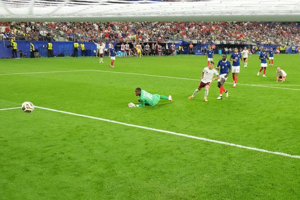 Weltmeisterschaft: Frankreich x Spanien, ein ferngesteuertes Spiel – 14.07.2026 – PVC