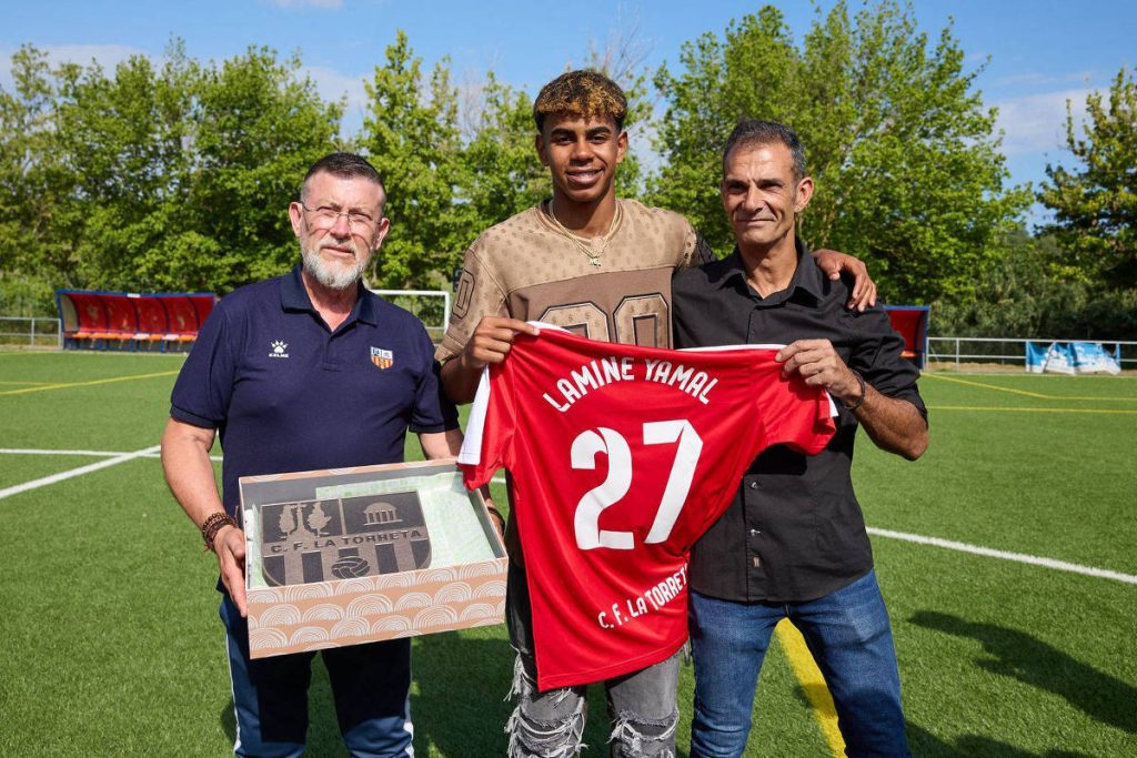 Lamine Yamal wird besser sein als Messi und CR7, sagt der 1. Trainer – 18.07.2026 – Sport